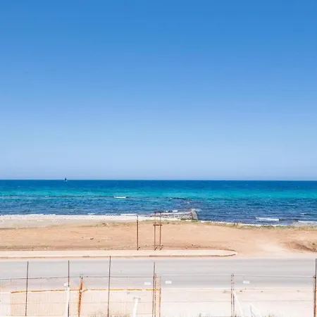 Angelina House - Sea Front Loft Bari