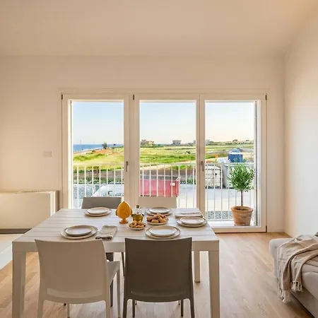 Angelina House - Sea Front Loft Apartament Bari